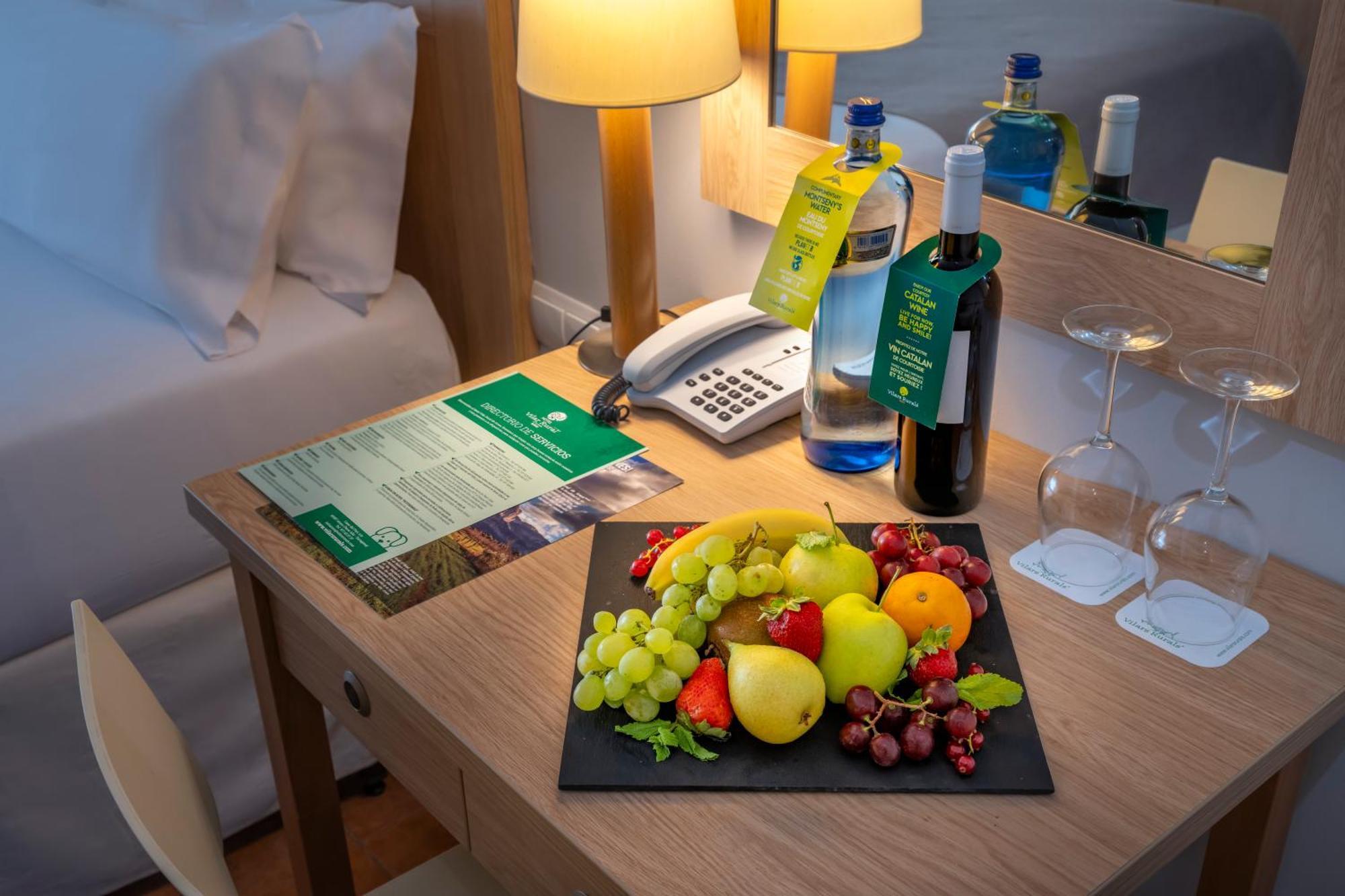 Hotel Vilar Rural D'Arnes By Serhs Hotels Sant Carles De La Rapita Room photo